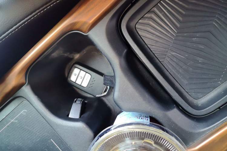 Used Honda CR-V 2021 240TURBO CVT 2WD Fashion Edition