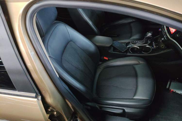 Used Buick Verano 2015 Sedan 20T Dual-Clutch Leading Model
