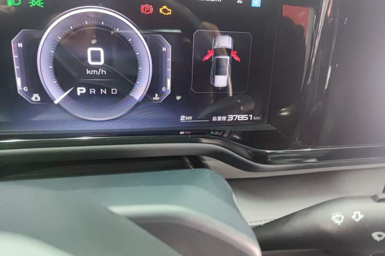 Used Formula Leopard 5 2023 Navigator Edition
