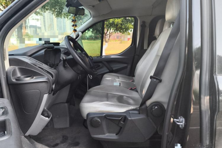 Used Ford Transit 2021 2.0T Diesel Manual Advanced Commercial Traveler Mid-axle Mid-roof 7-Seater China VI
