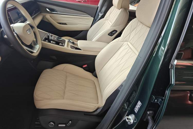 Used Geely Auto Monjaro L 2025 Dongfang Yao 2.0TD Automatic All-Wheel-Drive Wangyue Edition Left Front Seat