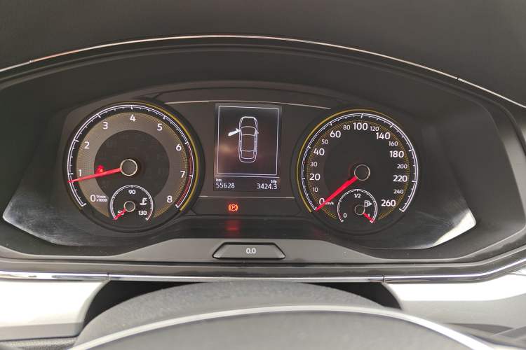 Used Volkswagen Lamando 2019 230TSI DSG Fashion Edition China VI Instrument Cluster