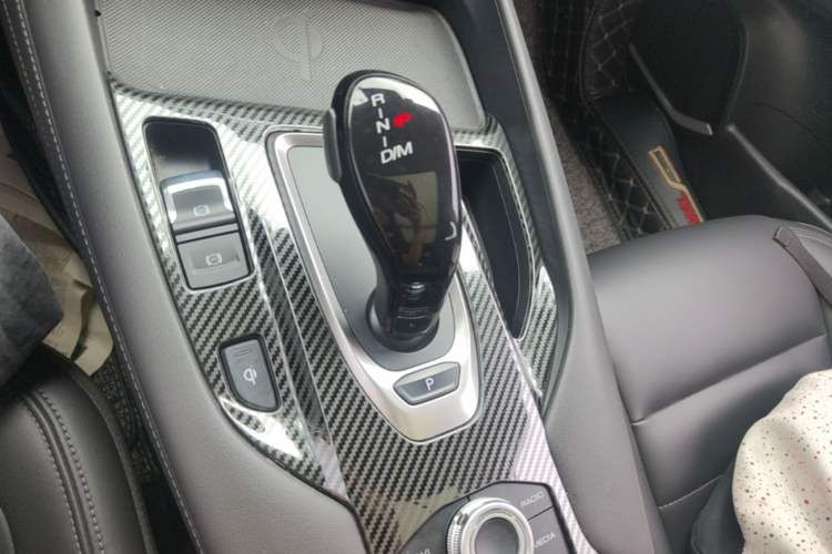 Used Haval F7 2020 2.0T Two-Wheel Drive i-Van