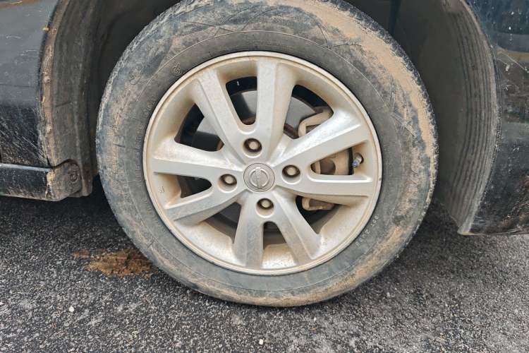 Used Nissan Sylphy 2018 Classic 1.6XE+ Manual Luxury Edition Right Front Wheel Hub