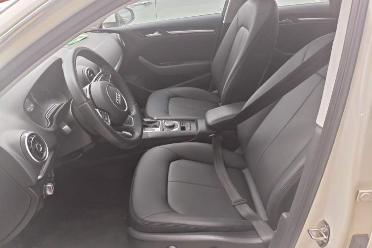 Used Audi A3 2014 Sportback 35 TFSI Automatic Style Edition Left Front Seat