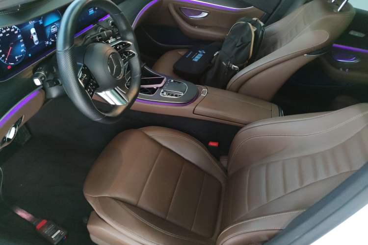 Used Mercedes-Benz E-Class 2022 Revised Version E 300 L Sporty and Stylish Edition Left Front Seat