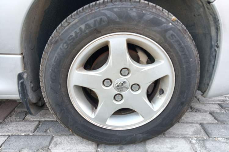 Used Peugeot 207 2011 Sedan 1.4L Manual Yule Edition