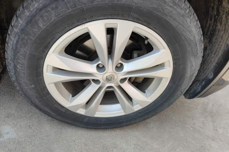 Used Renault Koleos 2017 2.0L Two-Wheel Drive Luxury Edition
