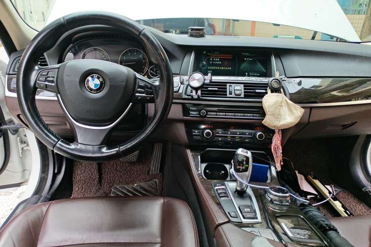 Used BMW 5 Series 2014 525Li Luxury Design Package