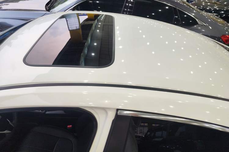 Used Honda Civic 2019 220TURBO CVT Dynamic Edition China VI Emission Standard Roof