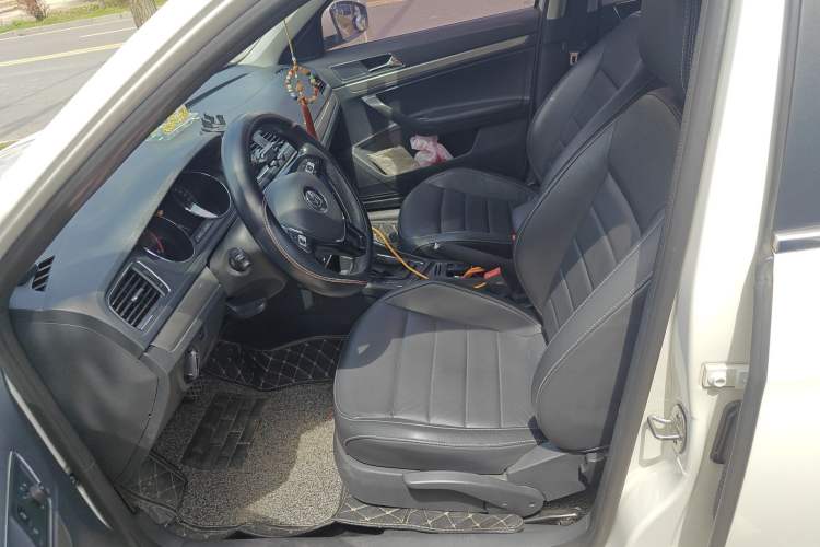 Used Volkswagen Lavida 2017 230TSI DSG Comfort Edition
