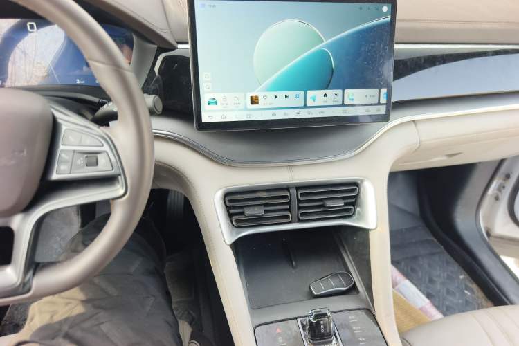 Used BYD Song PLUS New Energy 2024 Honor Edition EV 520km Luxury Model
