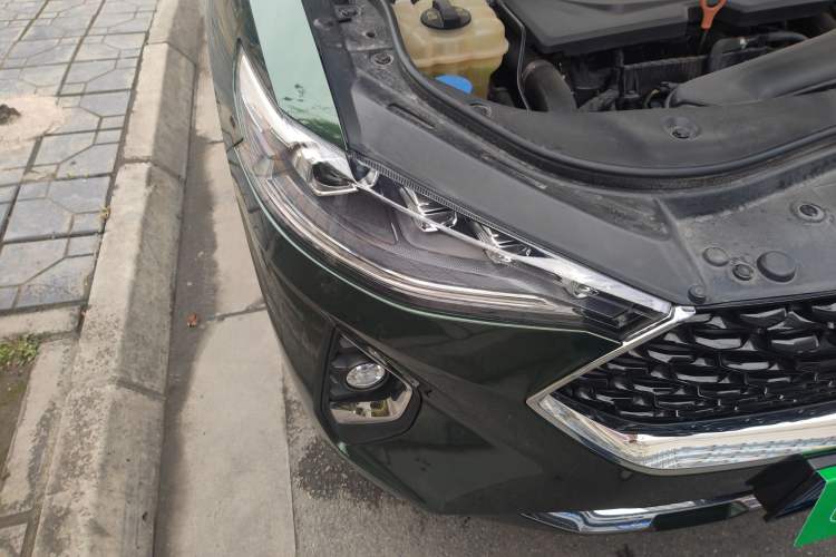 Used Haval F7x 2019 1.5T Two-Wheel Drive Intelligent Technology Edition Right Front Headlight