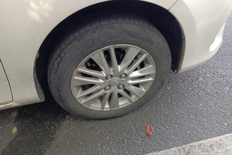 Used Toyota Vios 2016 1.5L Automatic ZhiZhen Xingyao Edition Right Front Wheel Hub