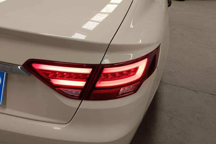 Used Geely Auto Emgrand GL 2021 UP 1.4T CVT Leading Edition
