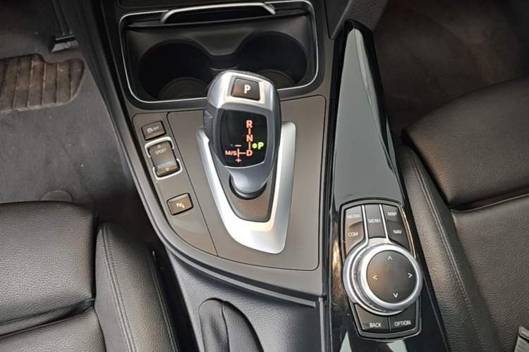 Used BMW 3 Series GT 2019 320i Sport Edition
