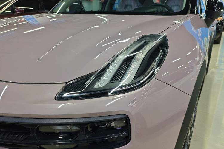 Used Lynk & Co 06 2021 1.5T Shero Pink Special Edition
