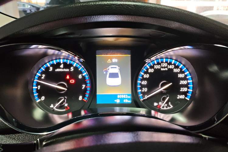 Used Venucia D60 2019 1.6L XL Manual SmartConnect Elite Edition