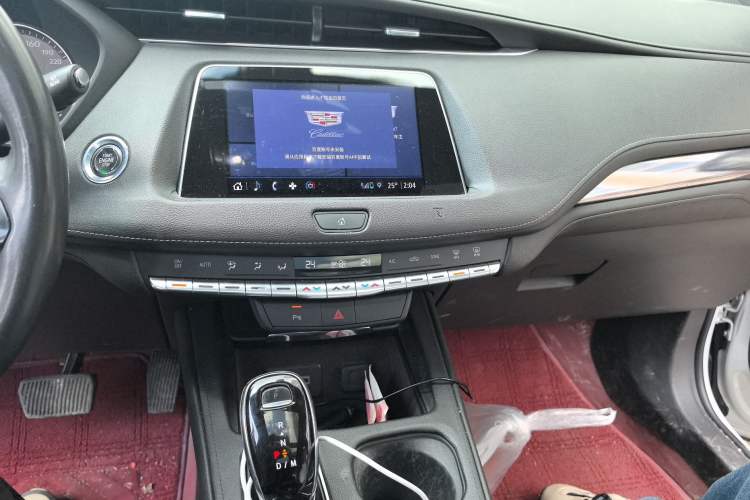 Used Cadillac XT4 2021 28T Two-Wheel Drive Tech Edition