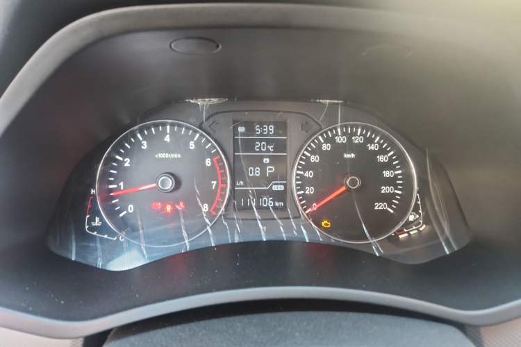 Used FAW Senya R7 2016 1.6L Automatic Luxury Model
