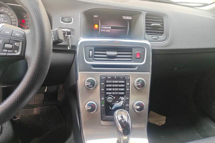 Used Volvo S60 2019 S60L Facelift T5 Intelligent Advanced Edition
