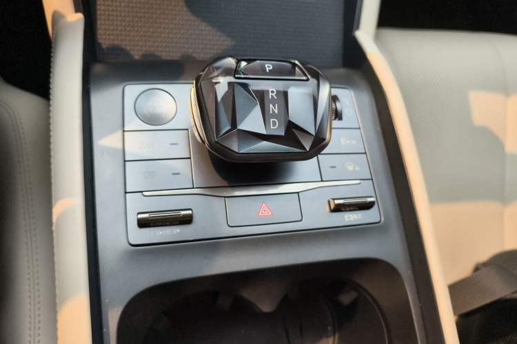 Used BYD Qin L 2024 DM-i 120KM Leading Model
