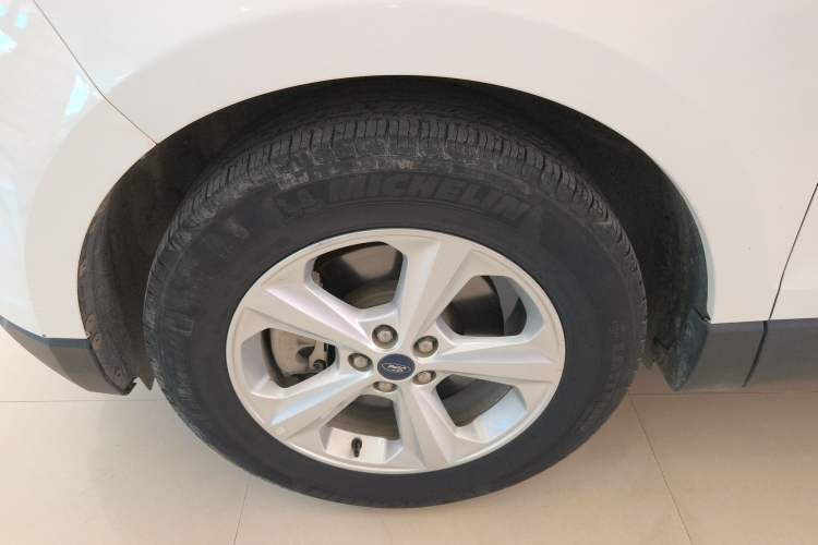 Used Ford Edge 2016 EcoBoost 245 Two-Wheel-Drive Titanium 5-Seater