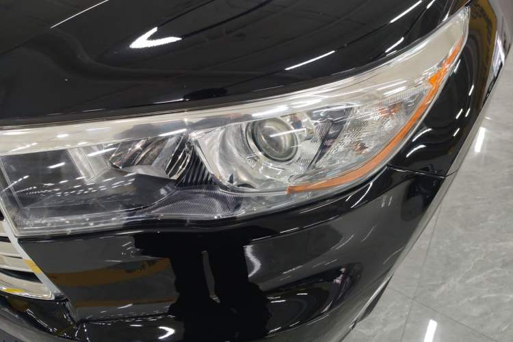 Used Toyota Highlander 2015 2.0T Four-Wheel Drive Elite Edition 7-Seater