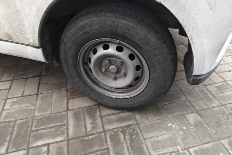 Used Farizon Xingxiang V 2023 V6E Guoxuan Hi-Tech 38.7 kWh Value Edition