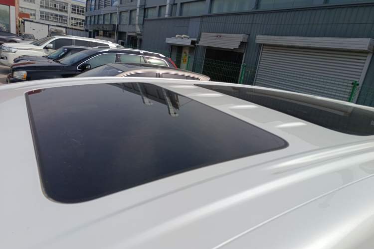 Used Buick GL8 New Energy 2024 Lu Zun Deluxe Edition 7-Seater
