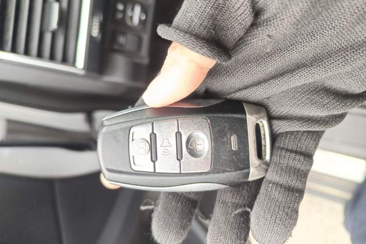 Used Haval H2 2018 Red-Label 1.5T Dual-Clutch Two-Wheel-Drive Elite Model
