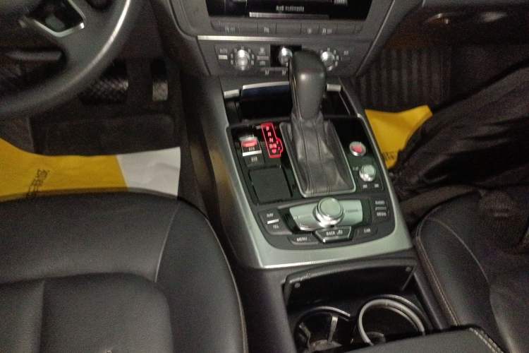 Used Audi A6L 2018 30th Anniversary Edition 35 TFSI Fashion Model