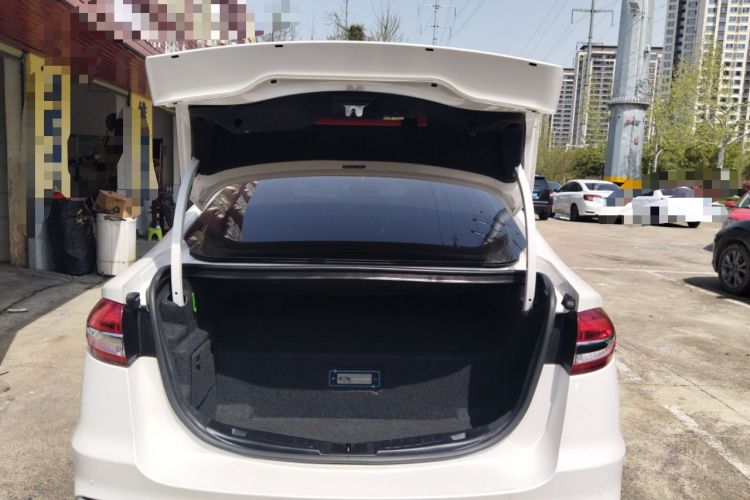 Used Ford Mondeo New Energy 2018 2.0 PHEV Smart-Controlled Fashion Edition China V Standard Trunk