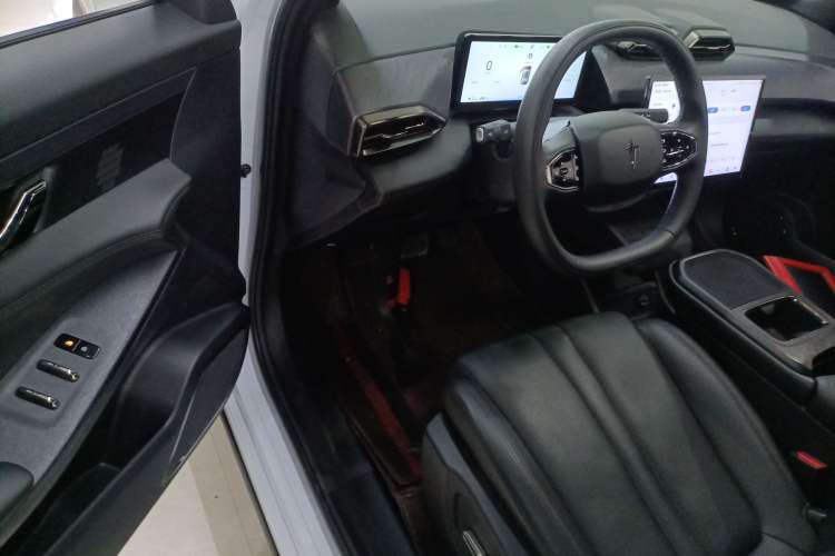 Used HEDMOS 06 2025 Model 520km