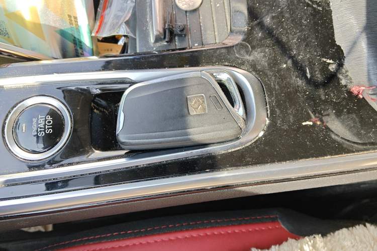 Used SOL X8 2021 300T DCT Panoramic Luxury Edition 5 Seats