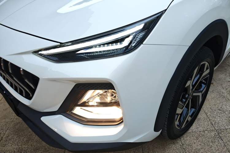 Used SOL X8 2021 300T DCT Leading Smart Connectivity Version 7 Seats