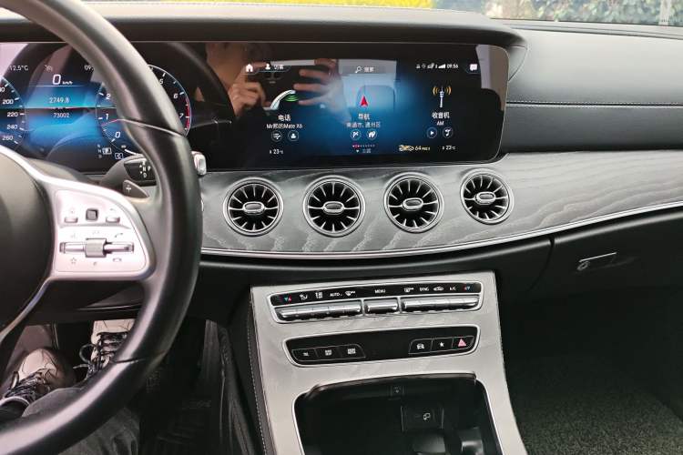 Used Mercedes-Benz CLS 2021 CLS 300 Sport Edition Audio And AC Panel