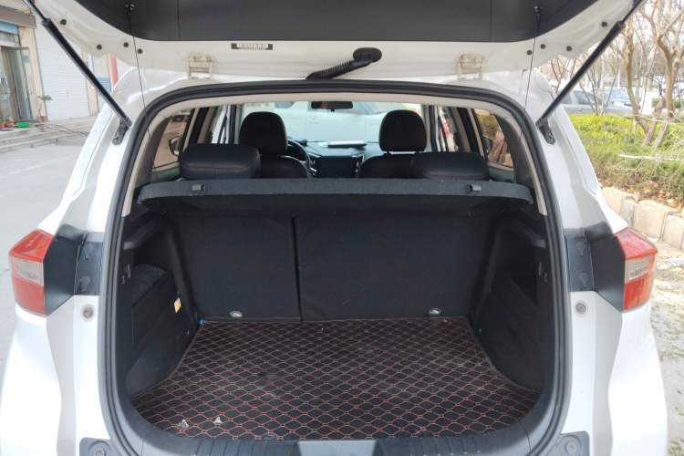 Used CHANGAN CS15 2016 1.5L Automatic Fashion Edition
