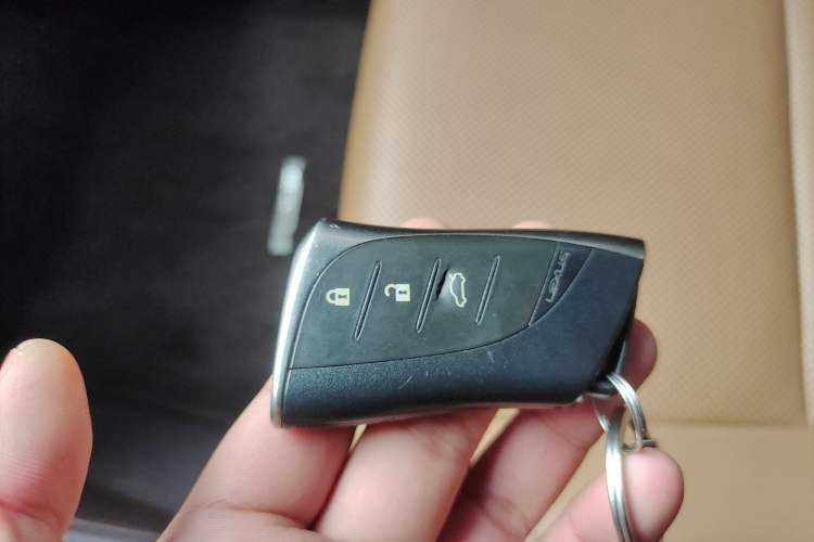 Used Lexus ES 2018 200 Excellence Edition China VI Standard