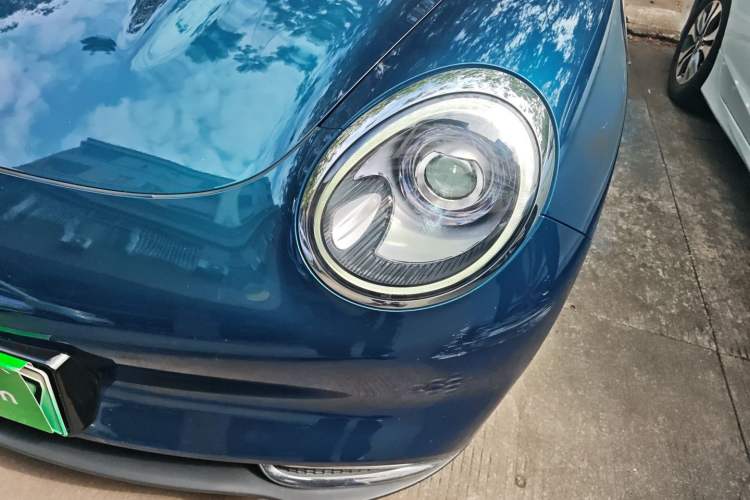 Used ORA Good Cat 2022 Morandi Edition 400km Standard Range Luxury Version Lithium Iron Phosphate