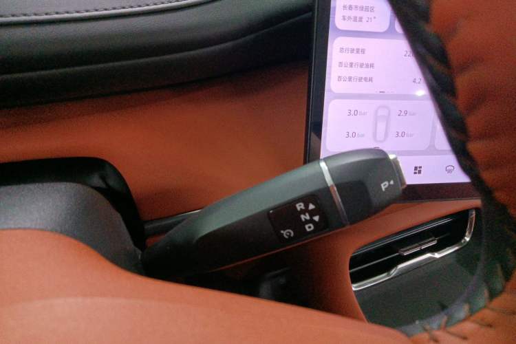 Used CHANGAN NEVO Q07 2025 215 Prestige Edition