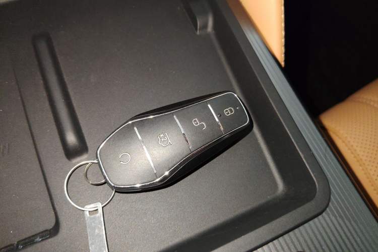 Used BYD Song L DM-i 2024 160km Beyond Edition