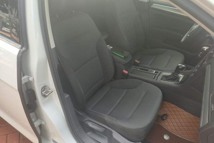 Used Volkswagen Golf 2018 1.6L Automatic Comfort Model