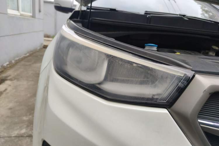 Used Changan CS55 2017 1.5T Manual Colorful Edition
