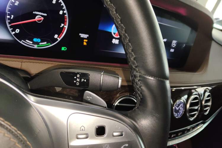 Used Mercedes-Benz S-Class 2020 S 350 L Business Class Ultimate Edition Gear Lever