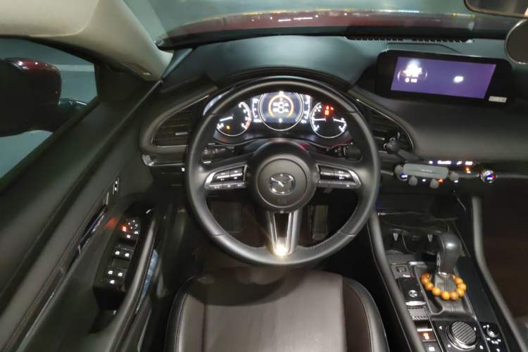 Used Mazda 3 Axela 2020 2.0L Automatic Zhiya Edition Steering Wheel
