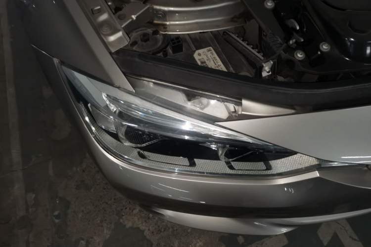 Used BMW 3 Series 2017 320Li Fashion Model
