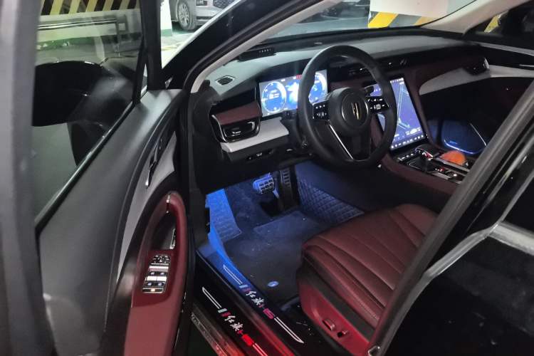 Used Hongqi H5 PHEV 2025 130 Super Hybrid Version Driver Seat