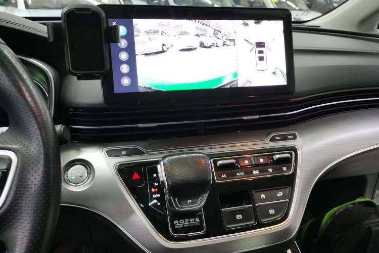 Used Roewe iMAX8 2022 400TGI Prestige Edition
