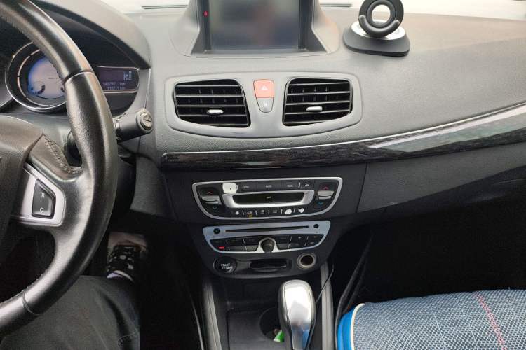 Used Renault Fluence 2015 2.0L Fashion Edition